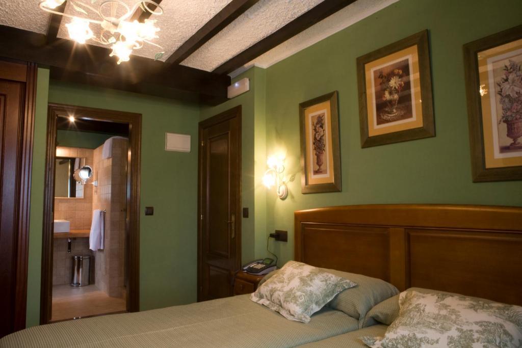 El Foyu Hotel Colunga Værelse billede