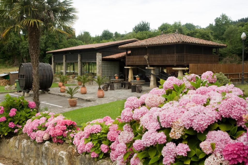 El Foyu Hotel Colunga Eksteriør billede