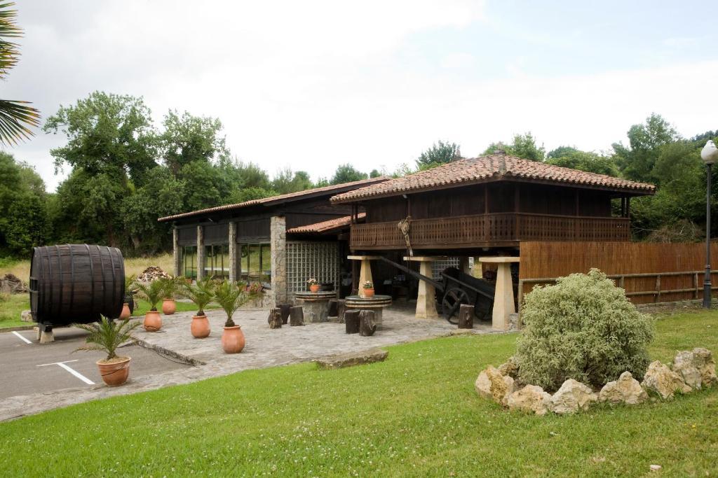 El Foyu Hotel Colunga Eksteriør billede