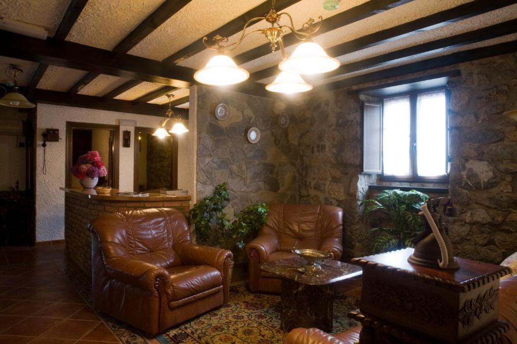 El Foyu Hotel Colunga Eksteriør billede